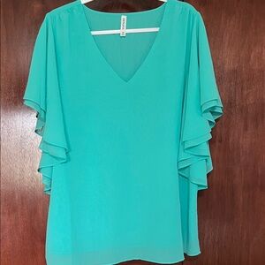 2/$12 Zenana Blouse Butterfly Sleeve Blouse